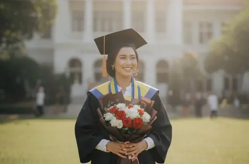 Cerita dari Pelataran Kampus